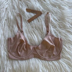 SKIMS Fits Everyone Demi Bra